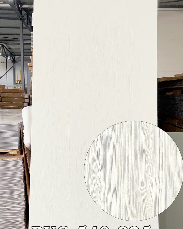 Decorative wood-effect panel PVC-540-925